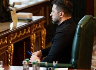 «Дроны били по центральной части Одессы, рядом с «Привозом» — Зеленский