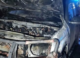 Приехал за деньгами — поехал в СИЗО: в Одессе разоблачили иностранца, поджегшего автомобиль на заказ, — ФОТО