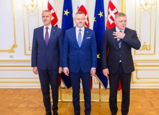 Словаччина остаточно відмовилась надавати військову підтримку Україні, а Чехія вирішила продовжити ініціативу з постачання боєприпасів для ЗСУ.