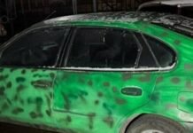 В Приморском районе Одессы мужчина поджег авто за деньги