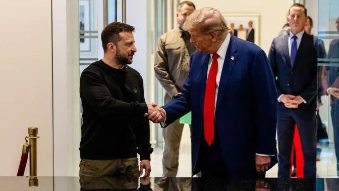 «Иногда очень больно»: Зеленский объяснил, доверяет ли Дональду Трампу (видео)