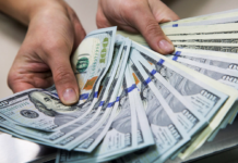 Курс валют 13 февраля: сколько стоят доллар и евро: сколько стоят доллар и евро