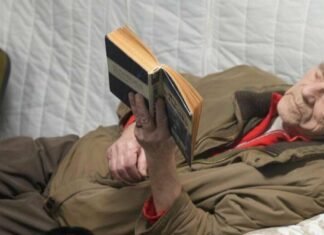 Тепло, свет и зарядка: как в Одессе работают пункты помощи ГСЧС