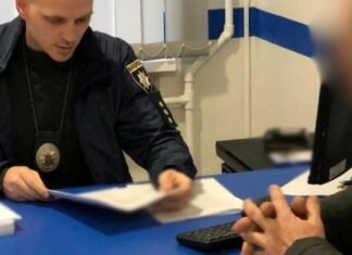 Дрова для военных «по цене золота»: в Одесской области разоблачили схему с миллионными убытками