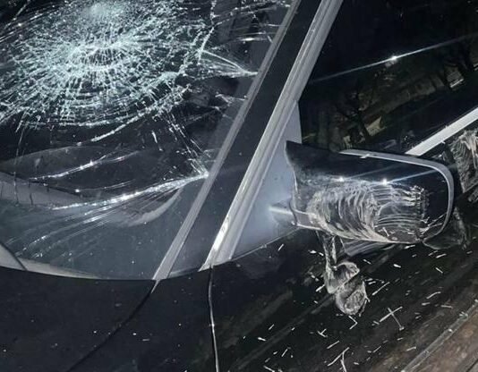 Били людей на улице и обокрали мужчину: в Одесской области будут судить трех человек