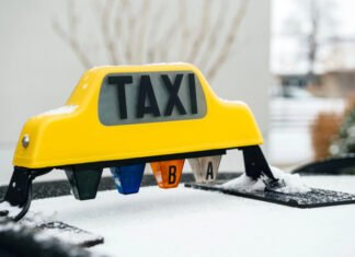 Uklon переходит на круглосуточную работу еще в 7 городах Украины, включая Харьков и Запорожье