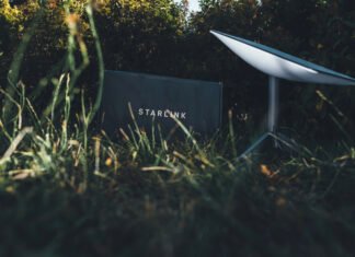 Подставные украинские «дропы» выманили у россиян 2000+ пакетов данных о Starlink: с номерами и позициями.