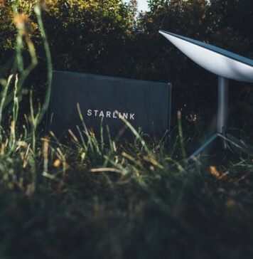 Подставные украинские «дропы» выманили у россиян 2000+ пакетов данных о Starlink: с номерами и позициями.