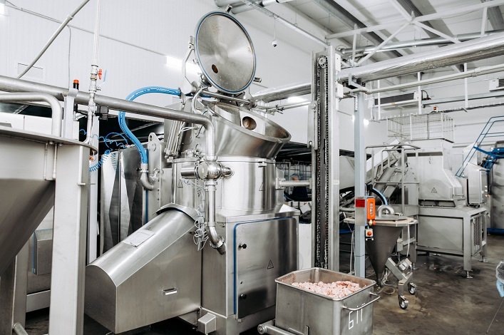 Один із найбільших вітчизняних виробників кормів для домашніх тварин інвестував понад €6 млн у нову виробничу лінію на Івано-Франківщині.