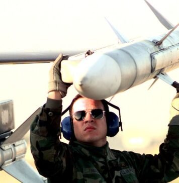 Украина получит «истребители» реактивных «Шахедов» и крылатых ракет