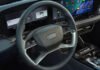 Audi A6 e-tron и Q6 e-tron 2027: кнопки снова на руле, ChatGPT в салоне и обмен данными о ямах