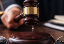 Экс-заместитель ТЦК в Одессе может потерять квартиру и авто из-за суда