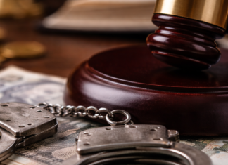 В Одесской области чиновника оштрафовали за махинации с реестром должников