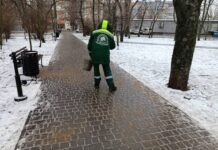 В Одессе коммунальщики работают в усиленном режиме из-за погодных условий