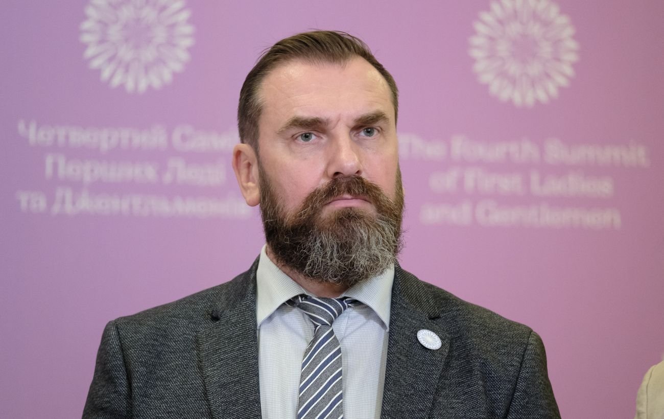 Зарплаты педагогов выросли не везде: где возникли проблемы с выплатами