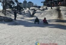 Как со старой открытки: фоторепортаж заснеженной Одессы