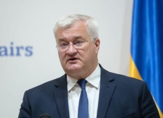 МИД ответил Орбану и Фицо: ультиматумы следует отправлять в Кремль, а не в Киев