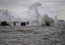 Синоптики сообщили о надвигающемся на Одесщину сильном шторме