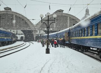 УЗ готовит новые тарифы: для каких вагонов билеты подорожают, а где цена не изменится