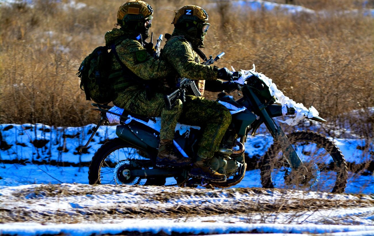 РФ хочет взять Мирноград в «клещи»: какую тактику применяют оккупанты (видео)