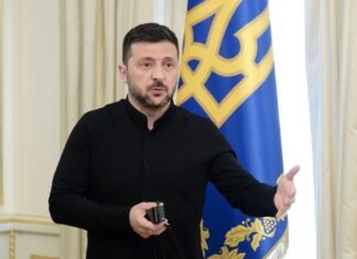 Вместо мобилизации — контракты: Зеленский назвал условие для изменений в армии