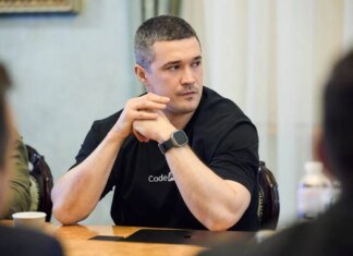 Дроны, Middle Strike, Deep Strike и не только — Федоров анонсировал внедрение ИИ-решений в каждый домен современной войны и систему центров