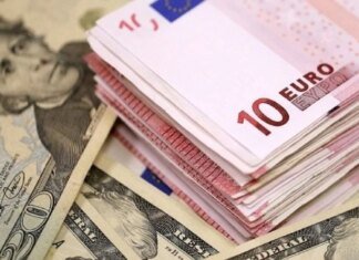 НБУ "отпустил" евро: официальный курс на 27 марта