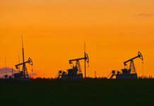 Акции растут, а цены на нефть падают после заявления Трампа об окончании войны, несмотря на отрицание Ираном — СМИ