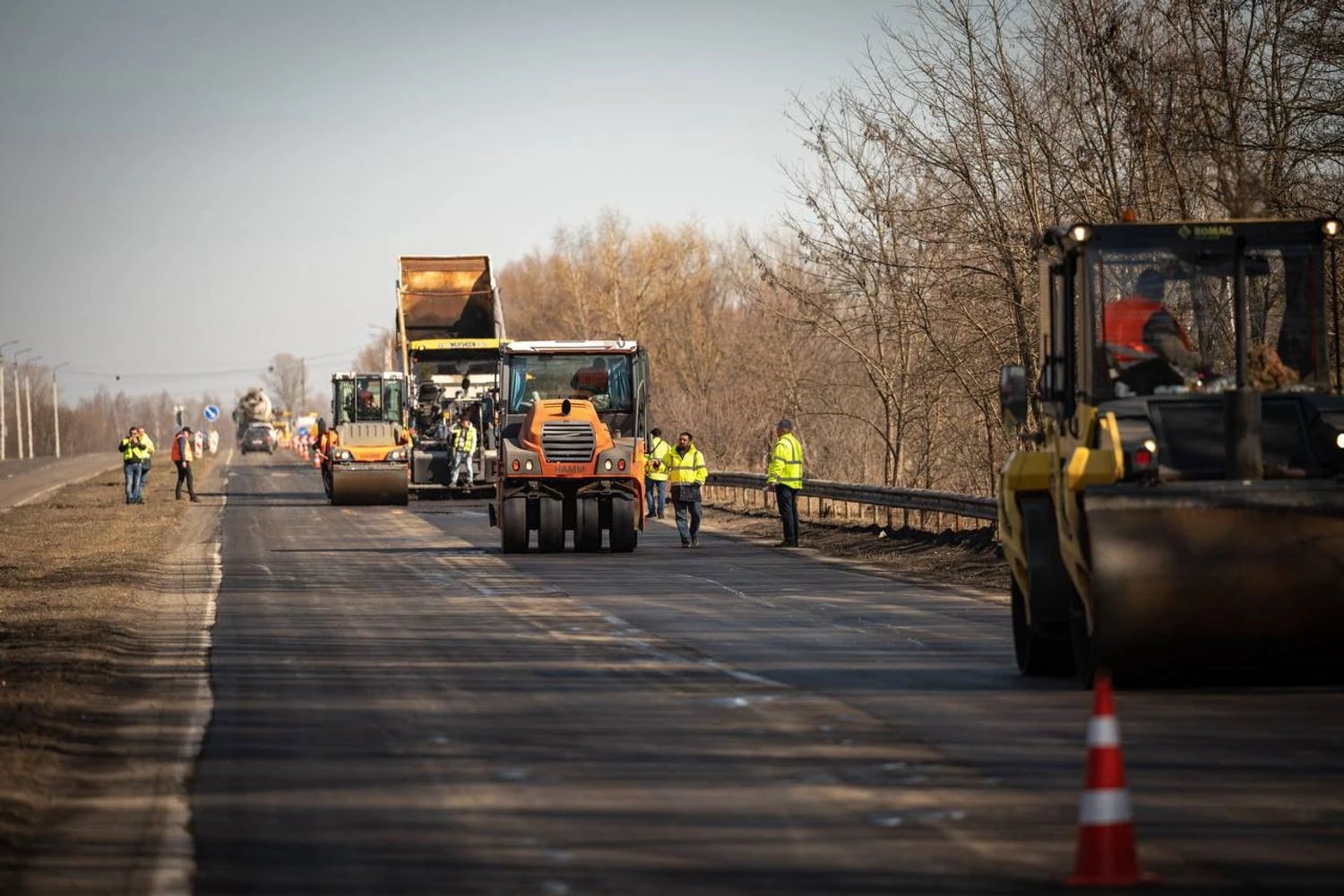 Защита от дронов и эвакуационные коридоры — какие дороги ремонтируют в первую очередь