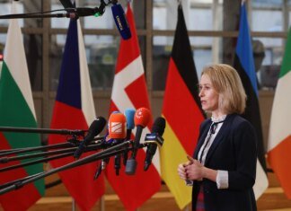 ЕС ожидает от Венгрии выполнения договоренностей по 90 млрд евро кредита для Украины — Каллас