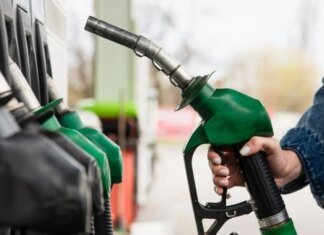 Украинцы с 20 марта смогут получить кешбэк на топливо