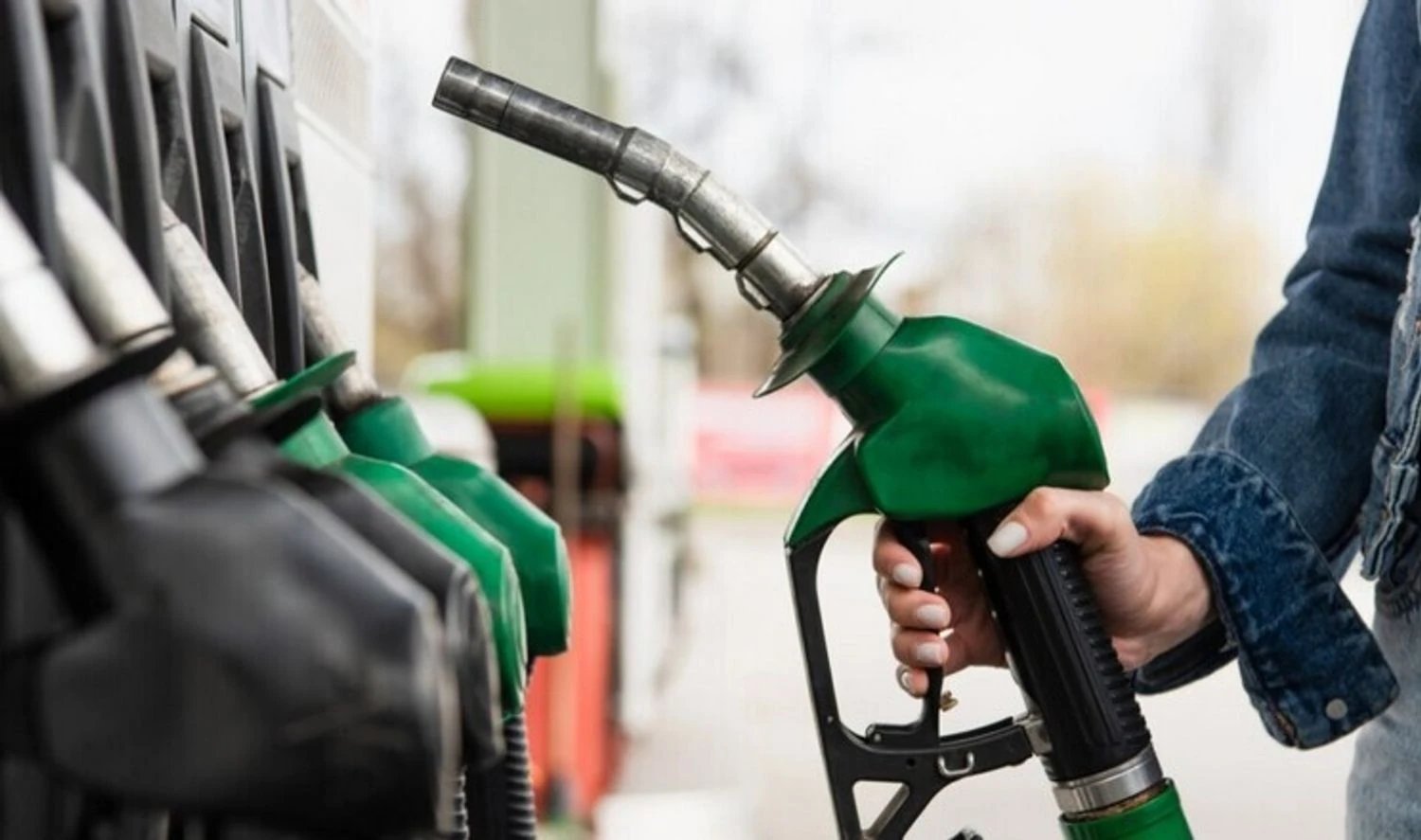 Украинцы с 20 марта смогут получить кешбэк на топливо