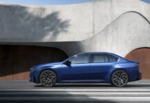 BMW воплощает самую популярную модель в электрокар i3 с запасом хода 900 км