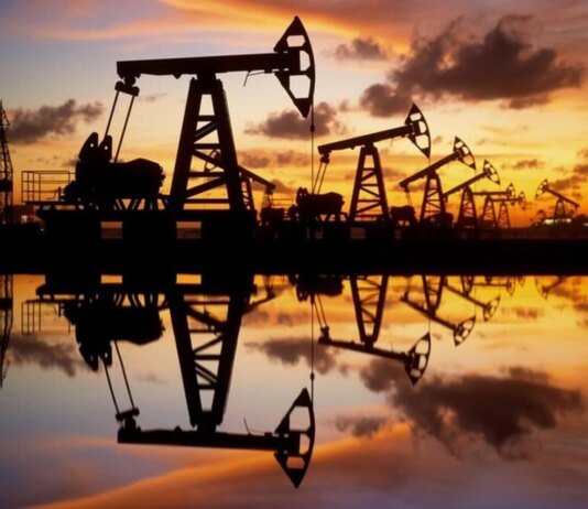 В Белом доме исключили возможность введения запрета на экспорт нефти