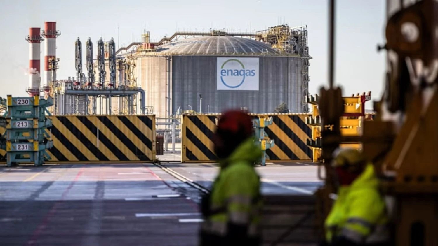 Еврокомиссия призывает страны ЕС не медлить с наполнением газохранилищ из-за войны в Иране — FT