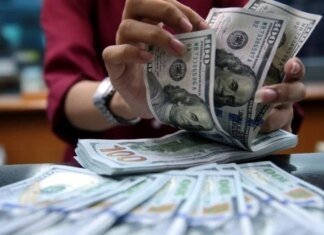 От курса валют до пенсий: как проблемы с международным финансированием повлияют на экономику страны и жизнь украинцев