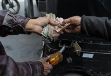 Египет срочно переориентирует импорт нефти на Ливию из-за срыва поставок из Кувейта