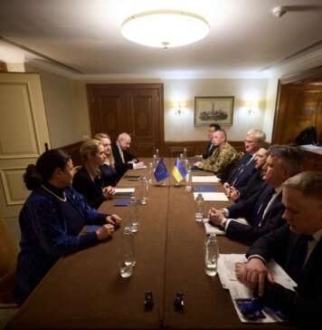 Зеленский и Каллас обсудили решения для разблокирования 90 миллиардов евро помощи для Украины