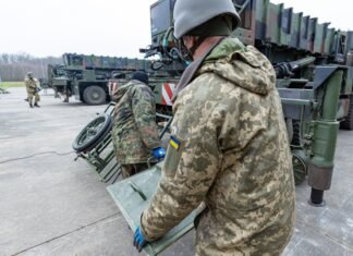 Из-за войны в Иране Украина может столкнуться с нехваткой «ценнейшего оружия» для отражения атак РФ, — Bloomberg