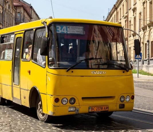Во Львове заговорили о повышении цен на проезд в маршрутках