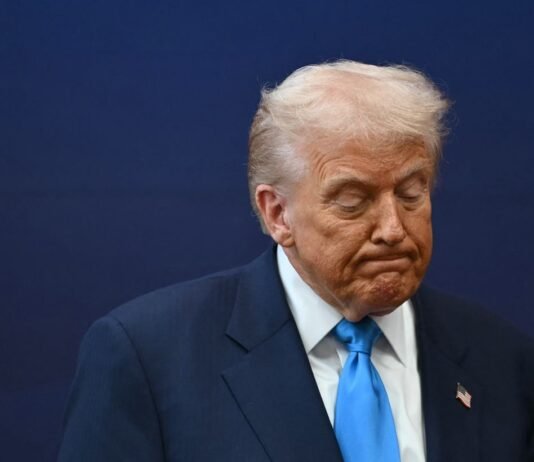 Откладывается на полтора месяца: Трамп назвал новые сроки визита в Китай