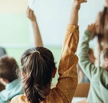 Одесщина – в первой тройке в Украине по количеству женщин – учителей и директоров школ