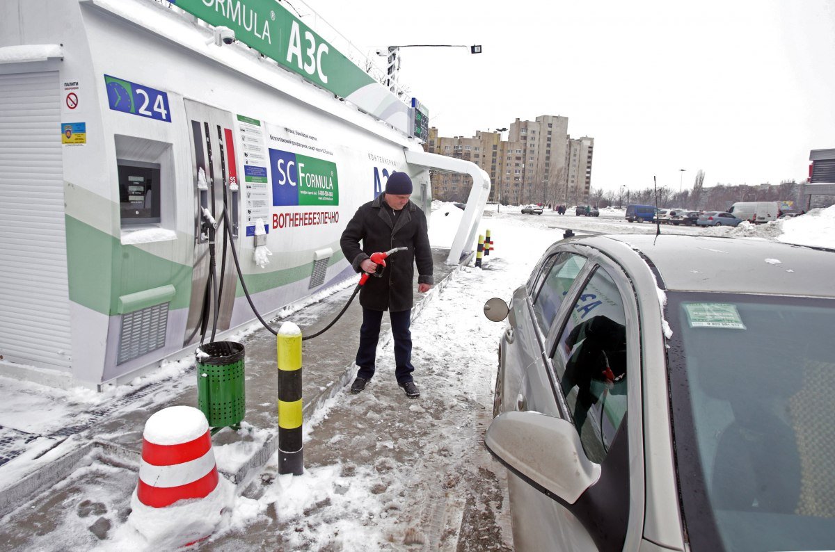 «Не только в Украине»: Антимонопольный комитет начал проверять АЗС, которые повысили цены на топливо