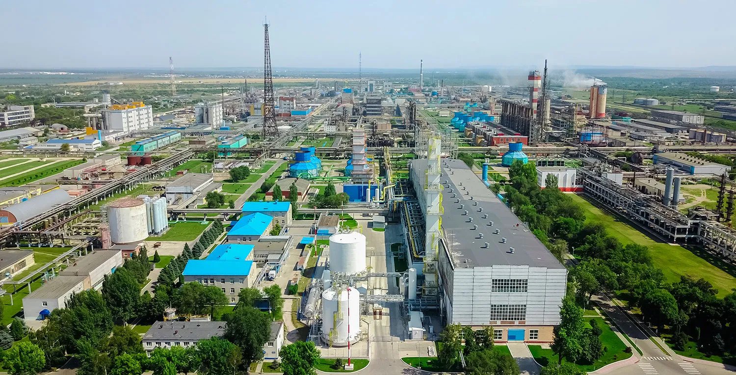 Взрывы в Тольятти и Таганроге: каковы последствия ударов БпЛА по «КуйбышевАзоту» и аэродрому