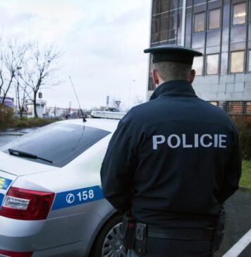 В Чехии подожгли завод, где изготавливали дроны для Украины: кто причастен к теракту, — СМИ