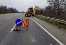 В Одесской области уже восстановлено более 150 тысяч квадратных метров дорожного покрытия