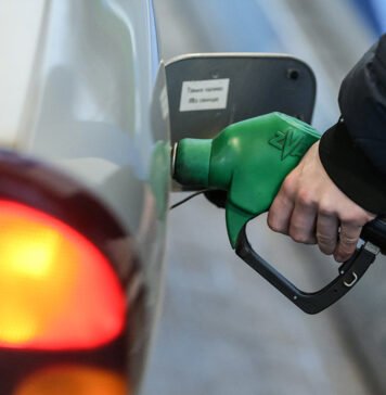 Бензин по 70 гривен за литр: кто виноват в кризисе и почему дефицита топлива на самом деле нет