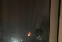 Таганрог атакуют дроны: в жилой дом прилетела ракета, — соцсети (видео)