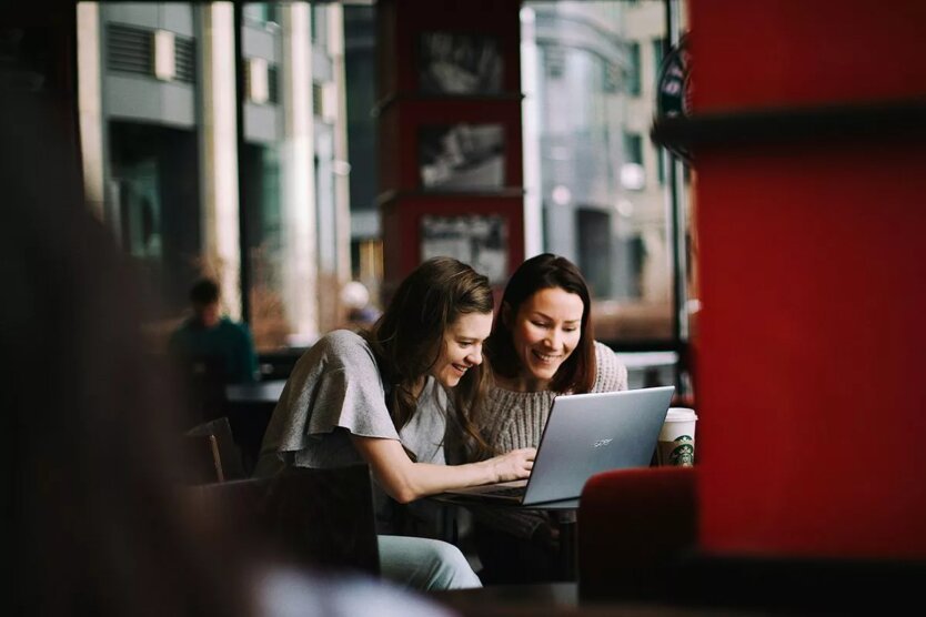 Красный Крест выплатит по 120 тысяч гривен украинцам: кто и как может получить помощь