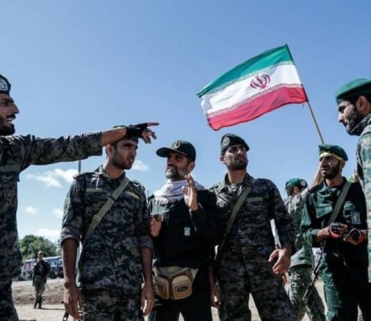 Угрожают атаковать энергетику США: Иран ответил на ультиматум Трампа по Ормузскому проливу